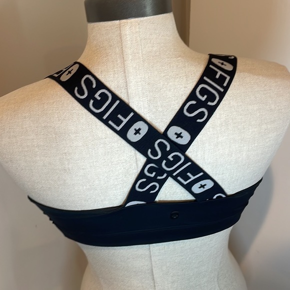 Figs performance Underscrub Black Sports Bra Small - Picture 4 of 5